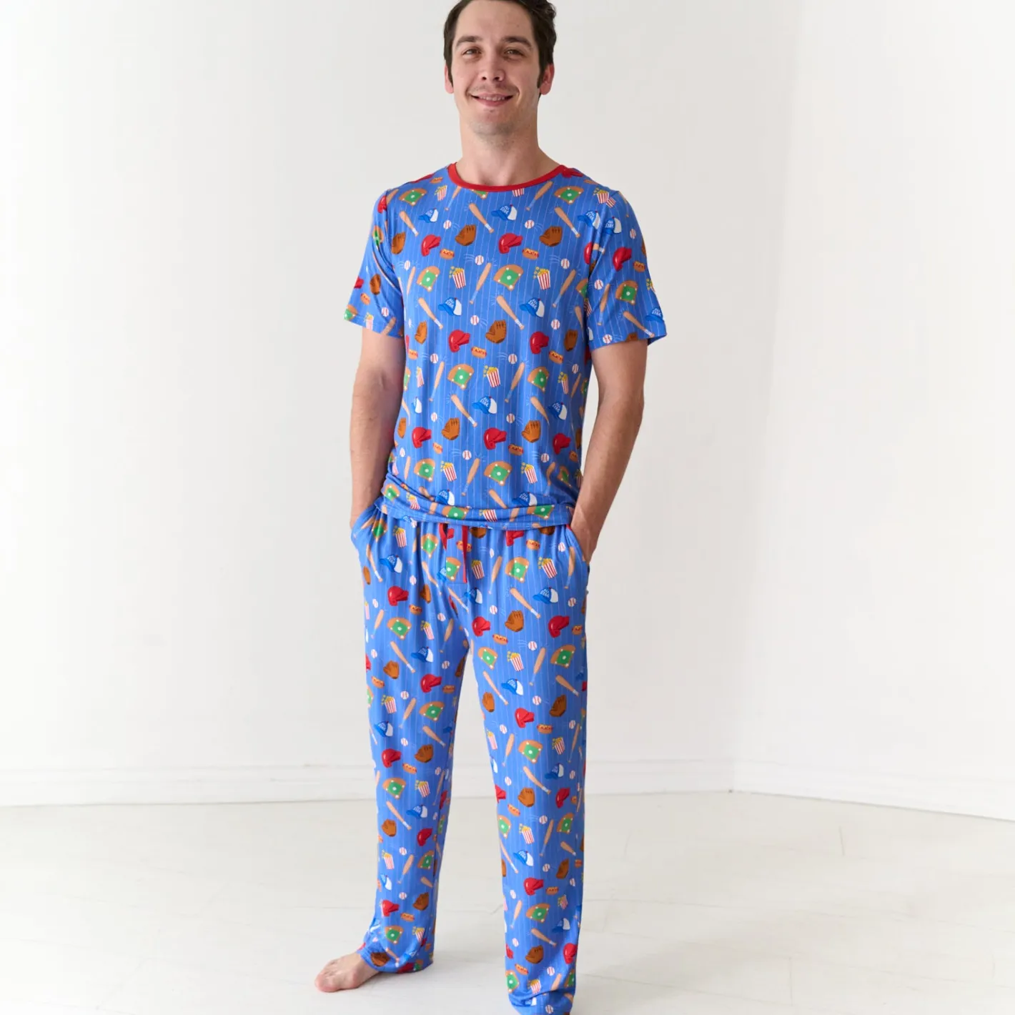 Daddy & Me|Full Family Matching<Little Sleepies Men's Short Sleeve Pajama Top All Stars
