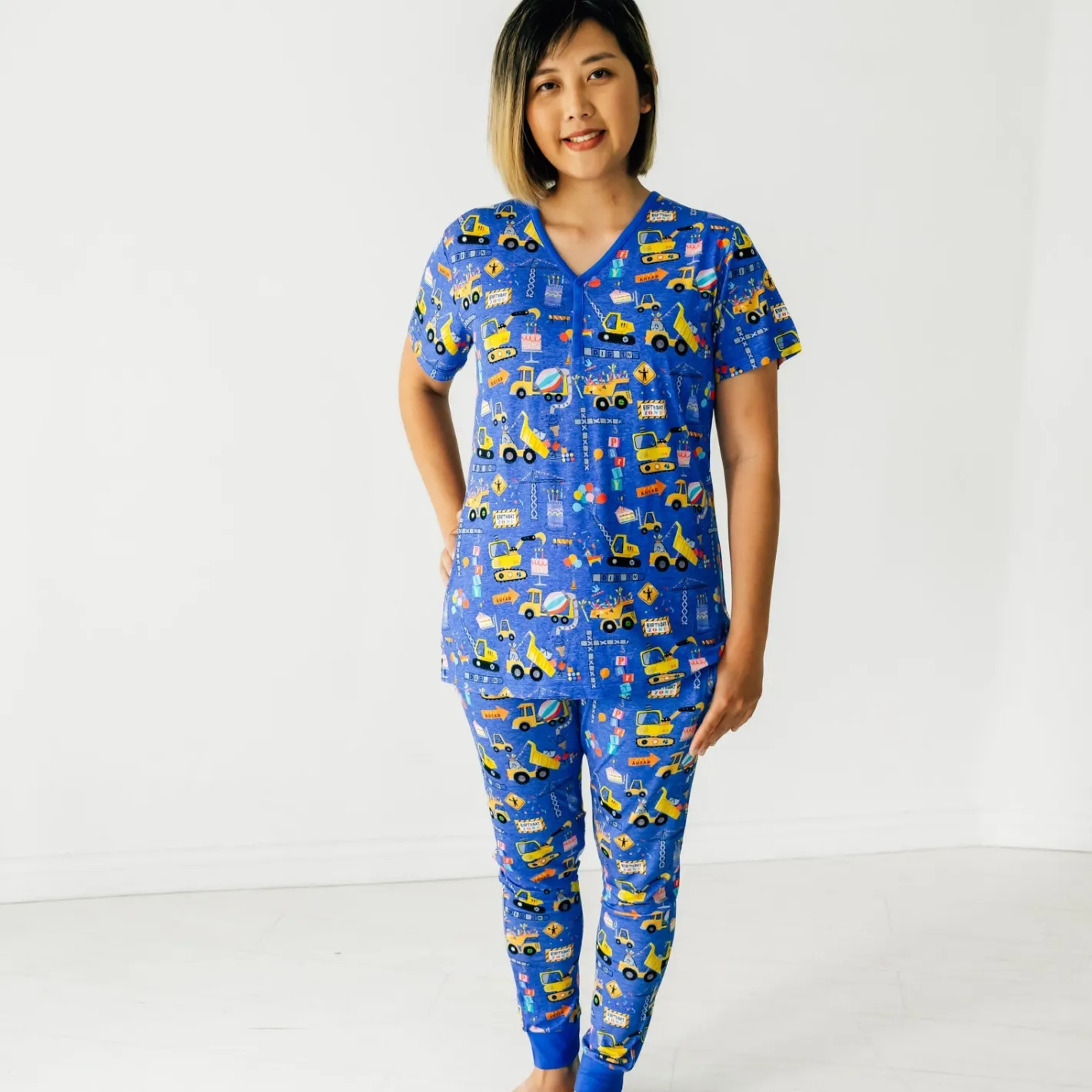 Mommy & Me|Mommy & Me<Little Sleepies Women's Short Sleeve Pajama Top Birthday Builders