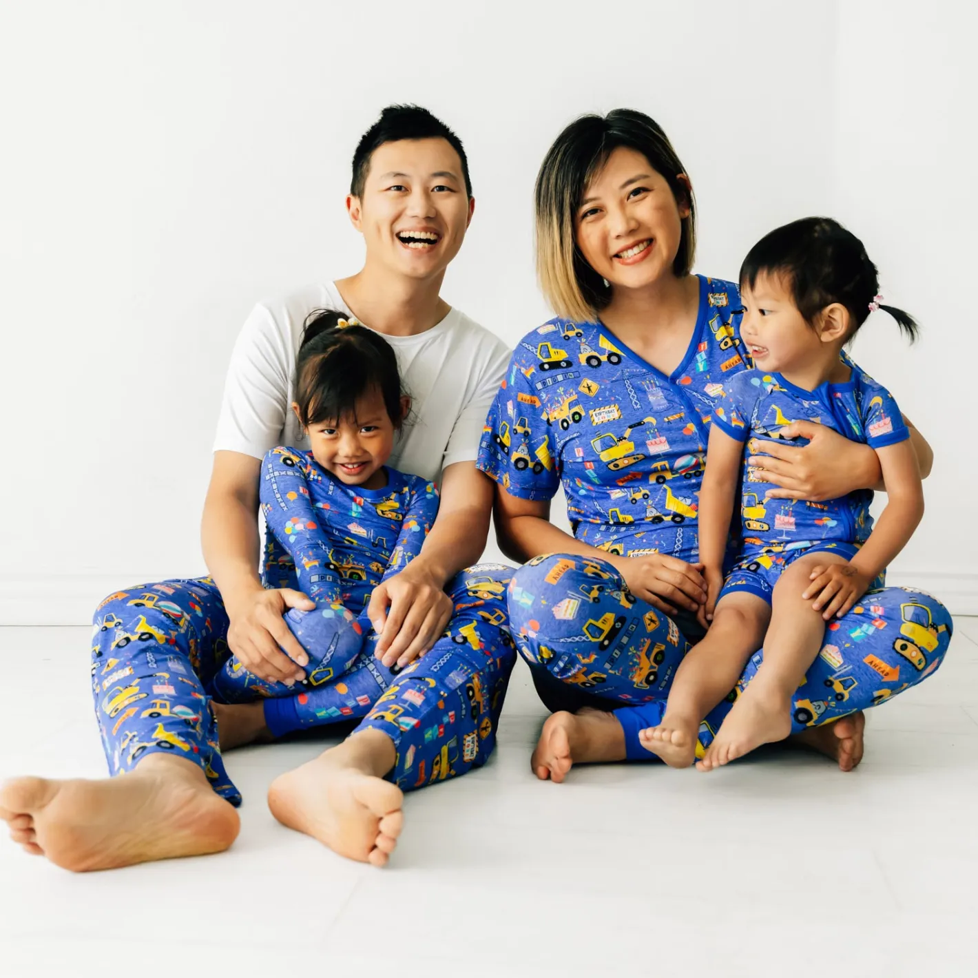 Mommy & Me|Mommy & Me<Little Sleepies Women's Short Sleeve Pajama Top Birthday Builders