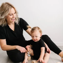 Mommy & Me|Mommy & Me<Little Sleepies Women's Short Sleeve Pajama Top Black