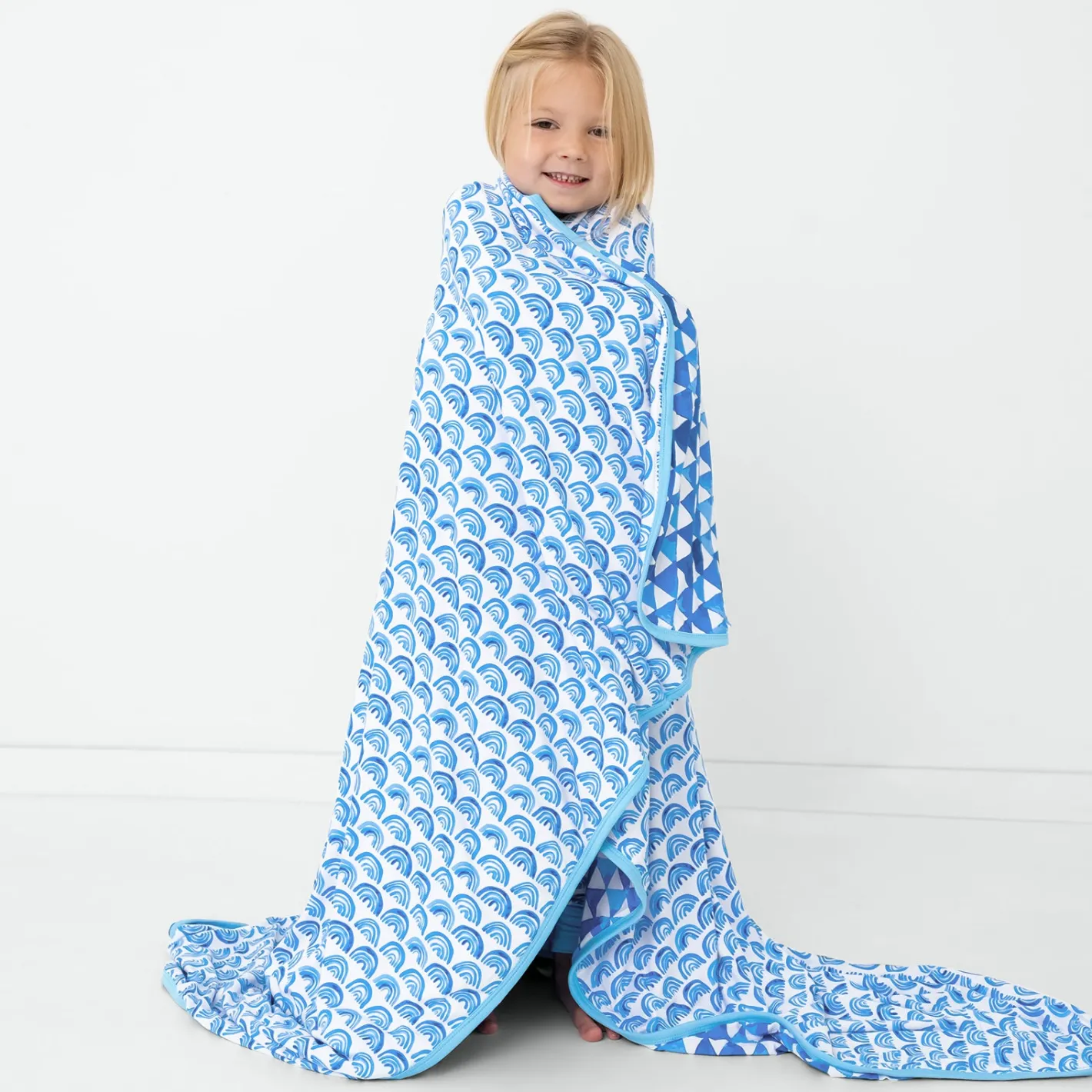 Cloud Blankets|Cloud Blankets<Little Sleepies Large Cloud Blanket® Blue Rainbows
