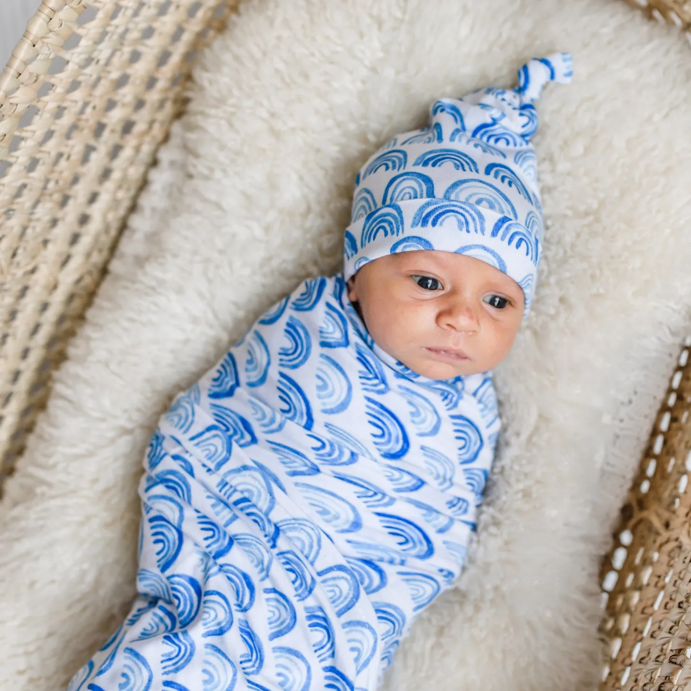 Layette|Swaddles<Little Sleepies Swaddle & Hat Set Blue Rainbows