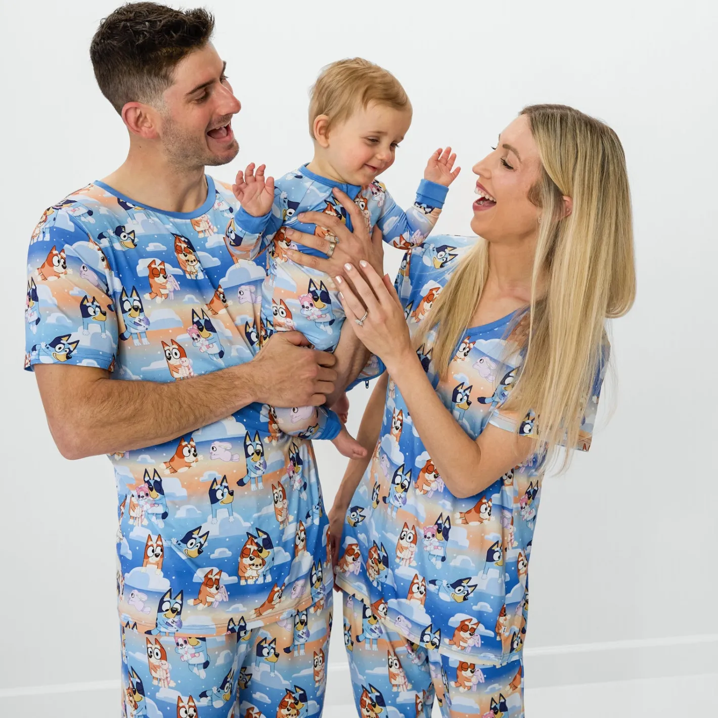 Daddy & Me|Full Family Matching<Little Sleepies Men's Short Sleeve Pajama Top Bluey Sleepytime