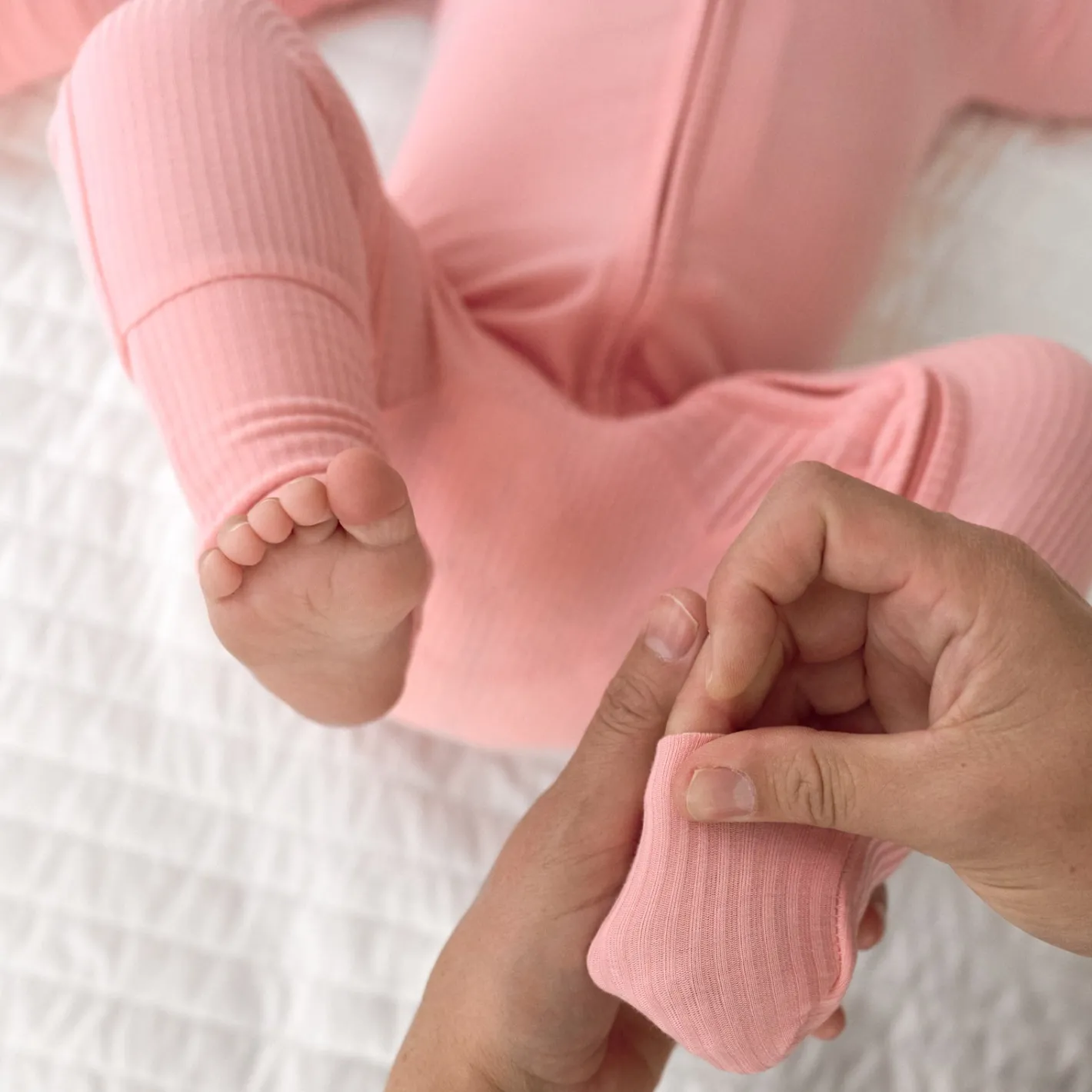 Zippies<Little Sleepies Ribbed Zippy Bubblegum