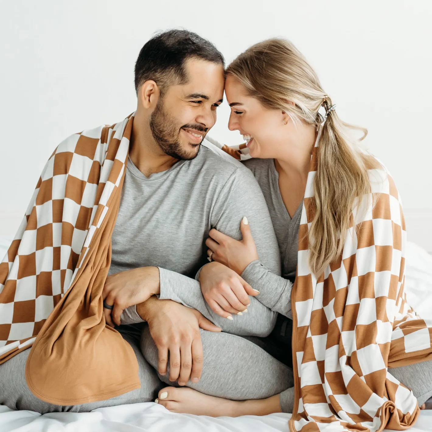 Cloud Blankets|Cloud Blankets<Little Sleepies Oversized Cloud Blanket® Caramel Checks