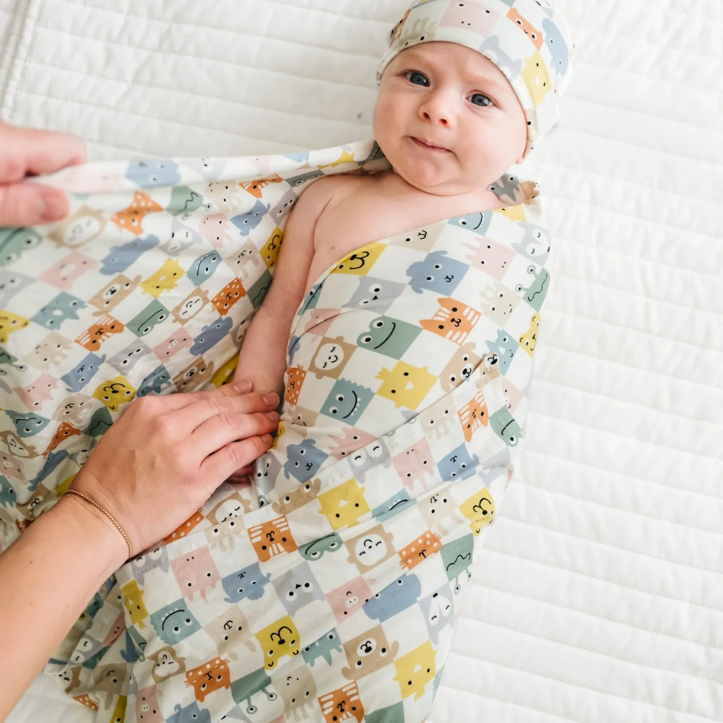 Layette|Swaddles<Little Sleepies Swaddle & Hat Set Check Mates