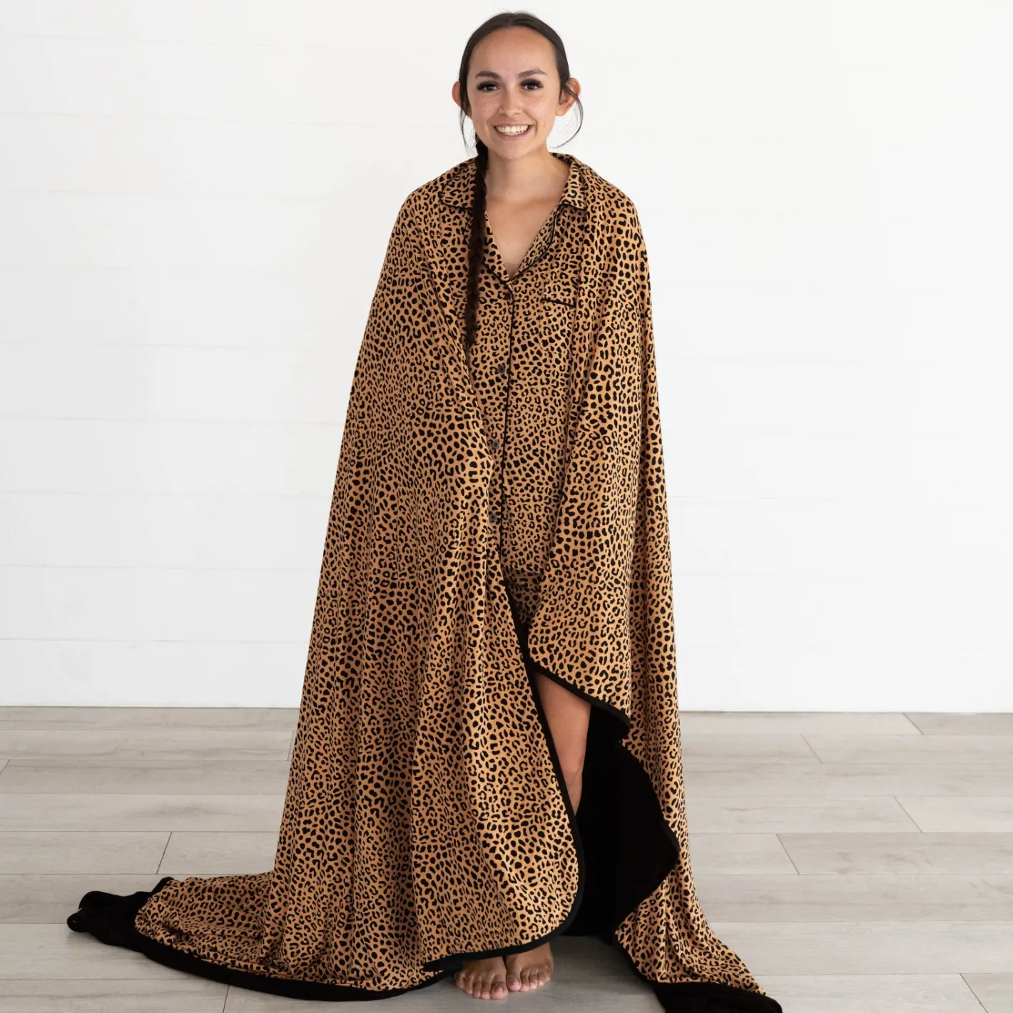 Cloud Blankets|Cloud Blankets<Little Sleepies Oversized Cloud Blanket® Classic Leopard