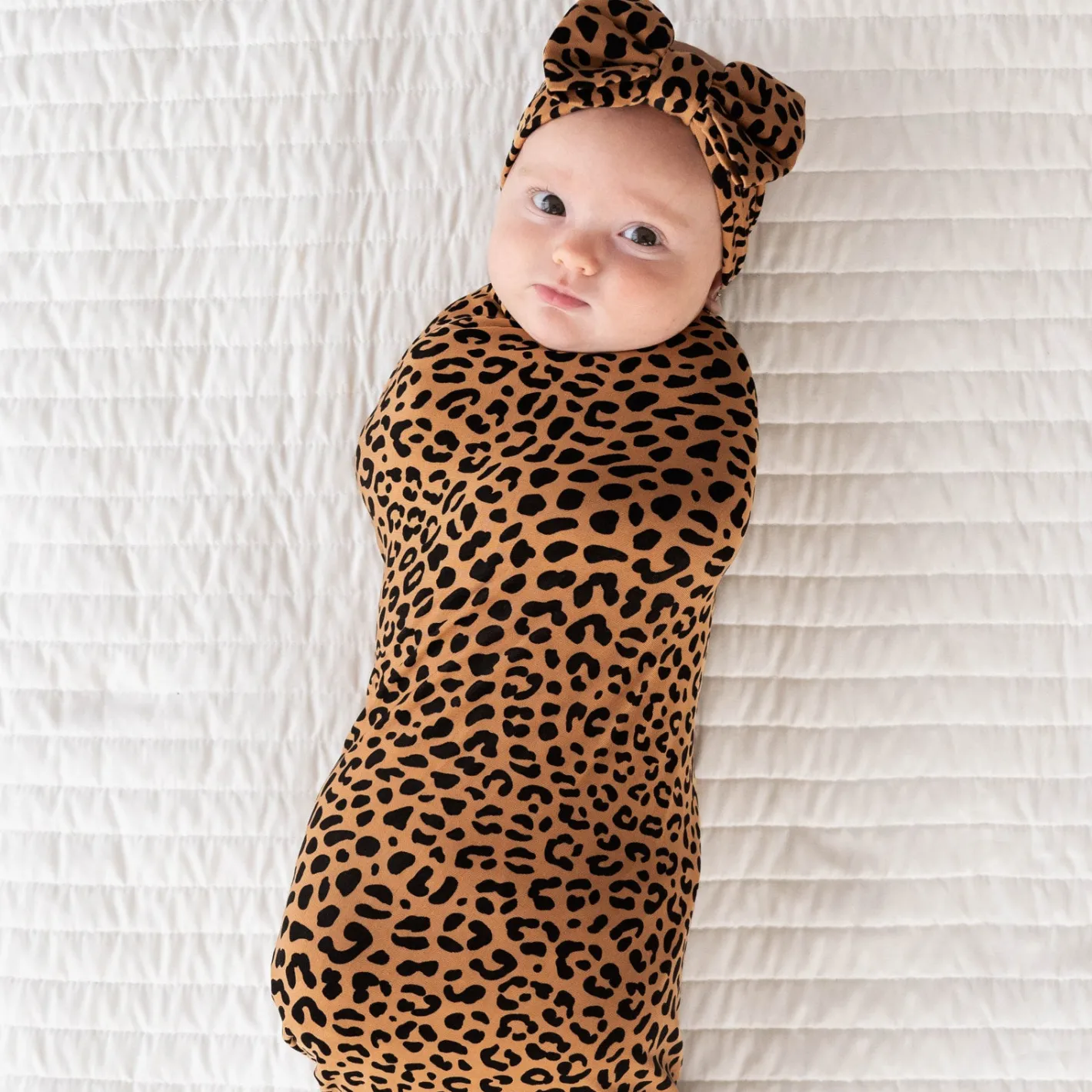 Layette|Swaddles<Little Sleepies Swaddle & Luxe Bow Headband Set Classic Leopard