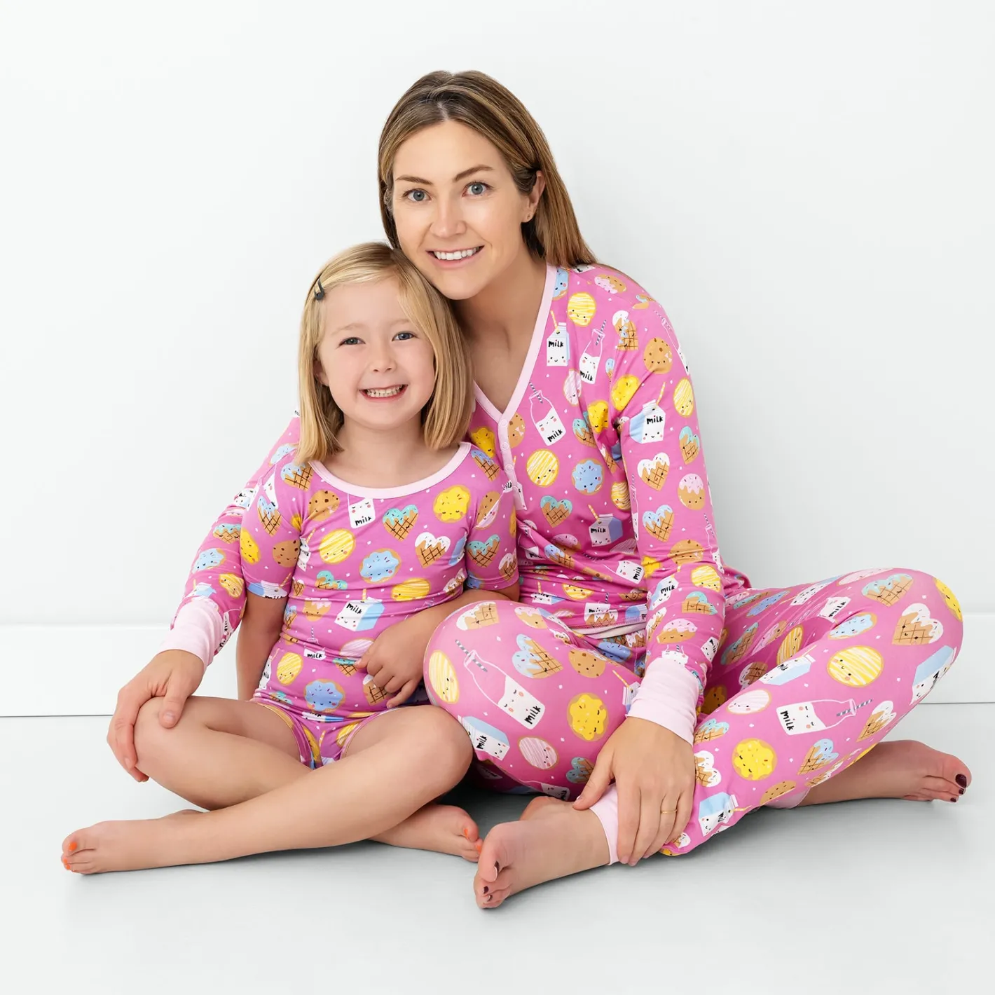 Mommy & Me|Mommy & Me<Little Sleepies Women's Pajama Top Cookies & Milk