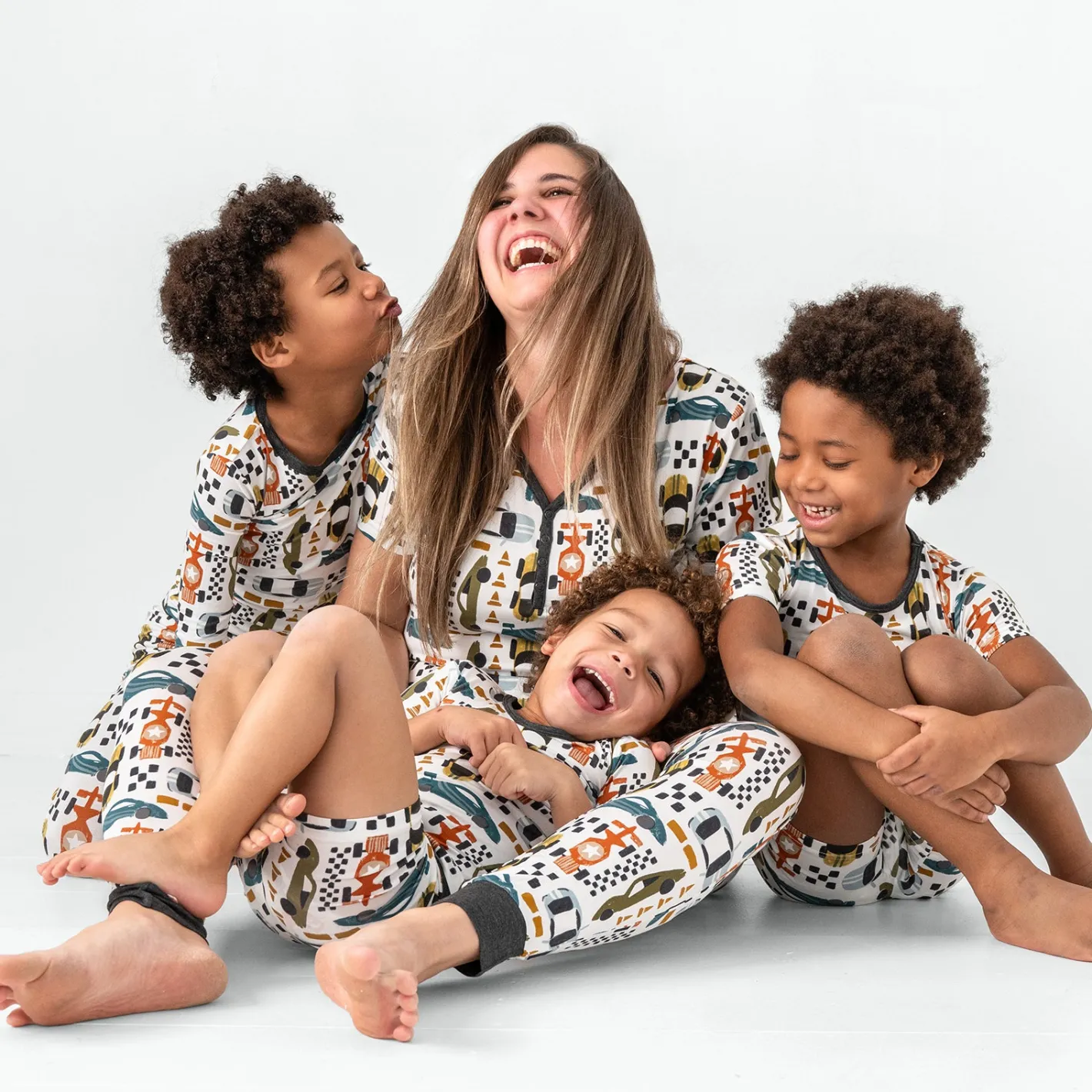 Mommy & Me|Mommy & Me<Little Sleepies Women's Short Sleeve Pajama Top Fast Lane