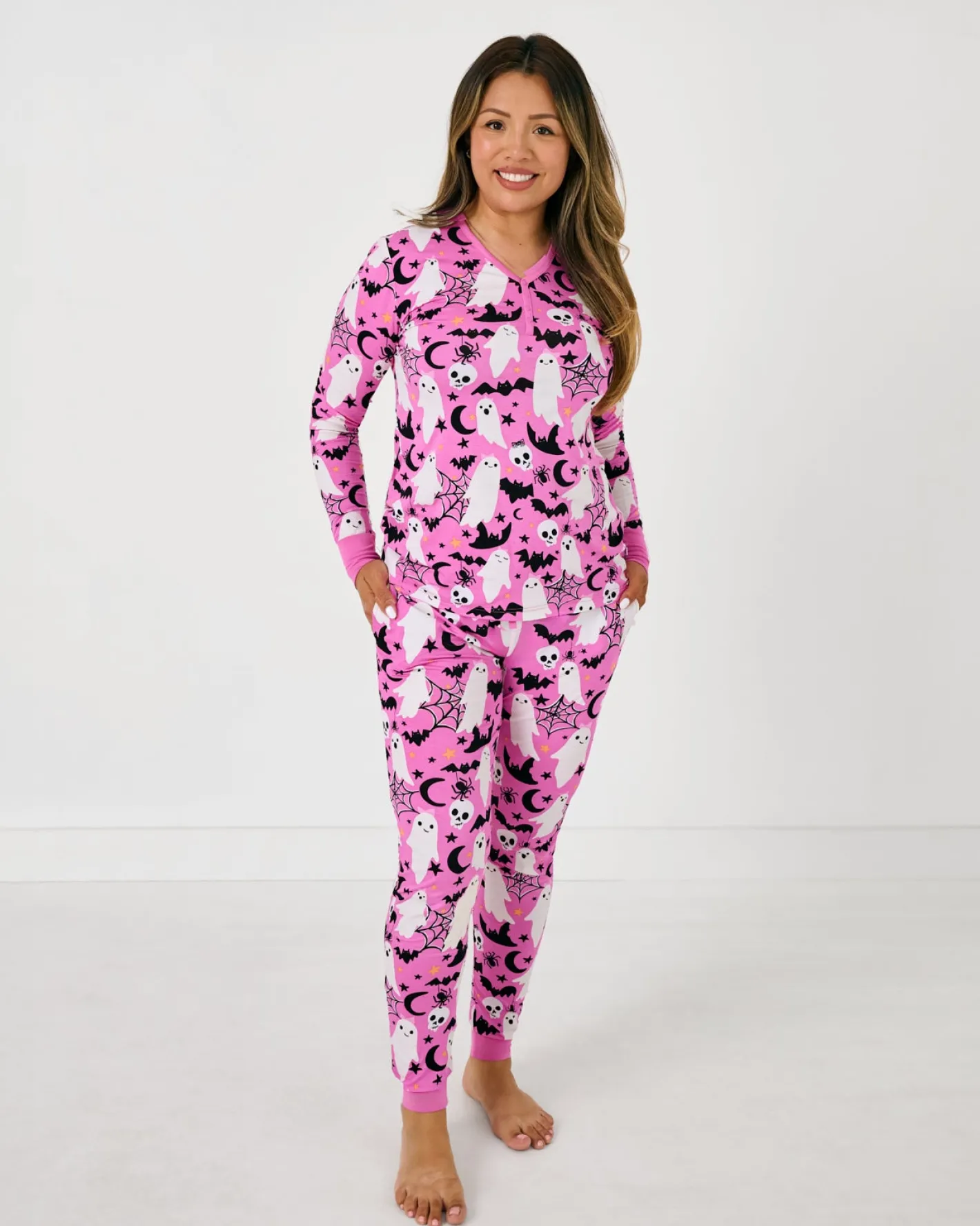 Mommy & Me|Mommy & Me<Little Sleepies Women's Pajama Top Frightful Friends