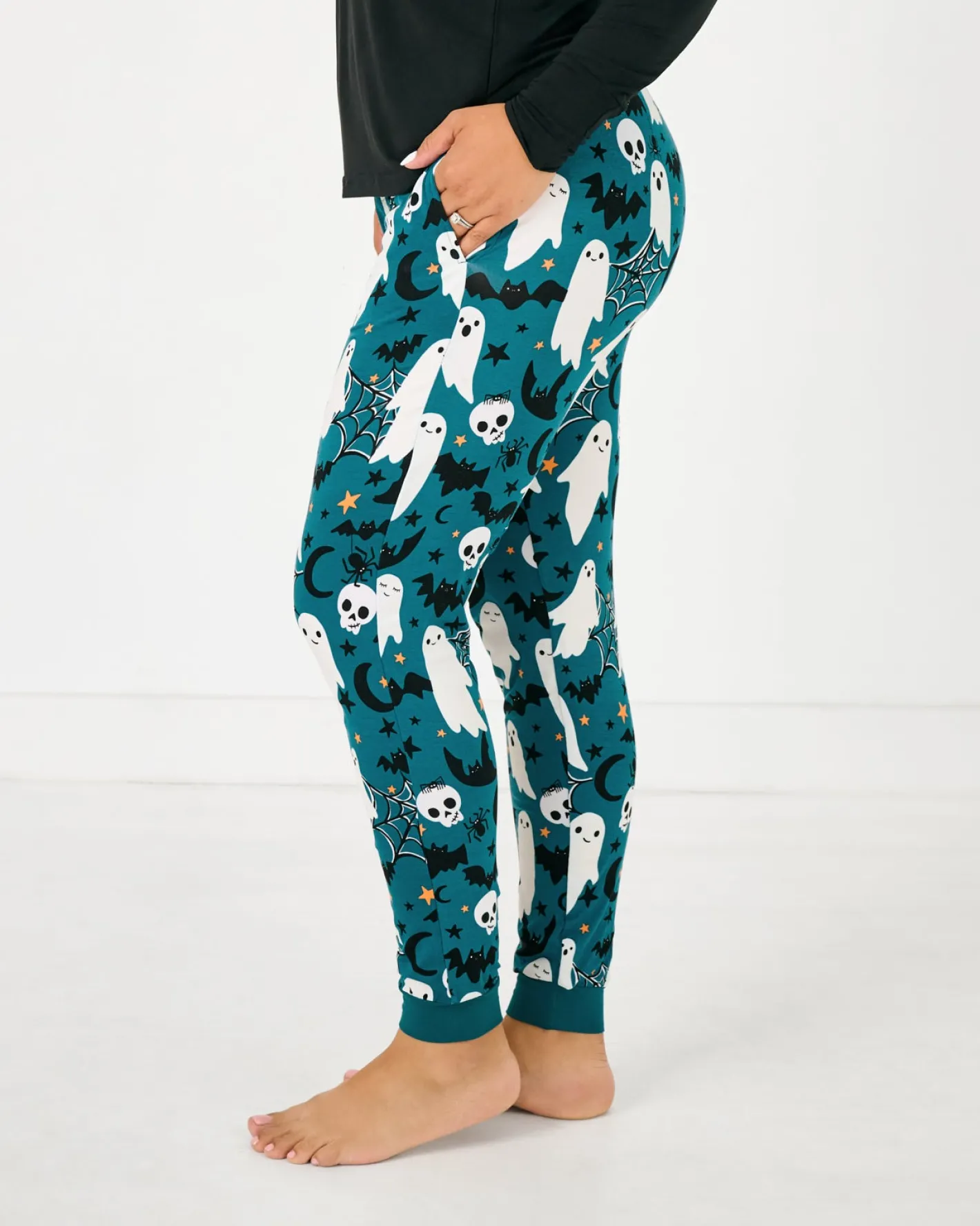 Mommy & Me|Mommy & Me<Little Sleepies Women's Pajama Pants Frightful Friends