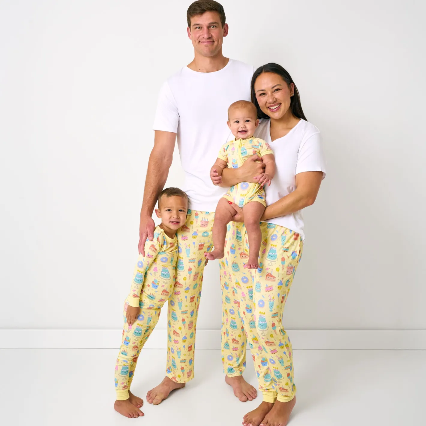Mommy & Me|Mommy & Me<Little Sleepies Women's Pajama Pants Frosted Fun