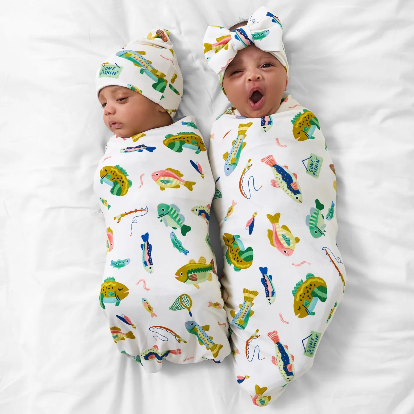 Layette|Swaddles<Little Sleepies Swaddle & Luxe Bow Headband Set Gone Fishin'