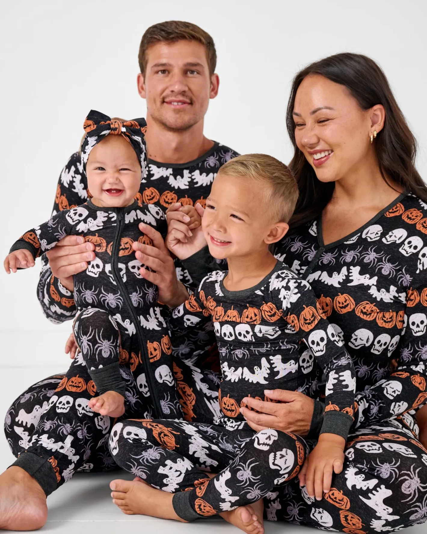 Daddy & Me|Full Family Matching<Little Sleepies Men's Pajama Top Hallows Eve