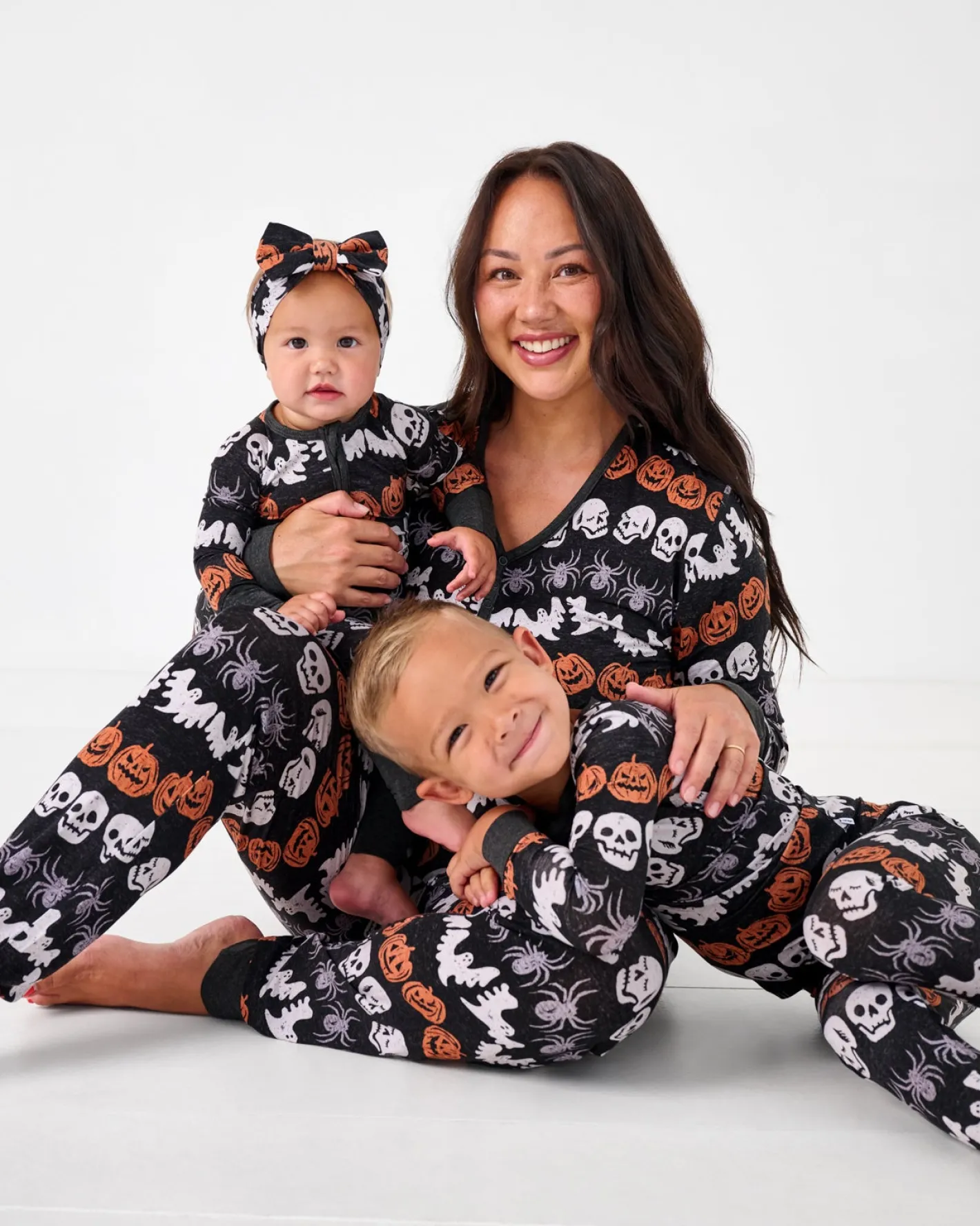 Mommy & Me|Mommy & Me<Little Sleepies Women's Pajama Top Hallows Eve