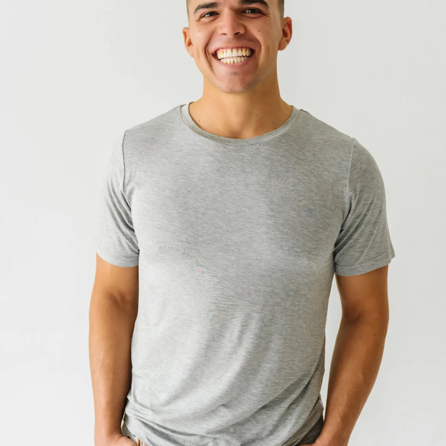 Daddy & Me|Full Family Matching<Little Sleepies Men's Short Sleeve Pajama Top Heather Gray