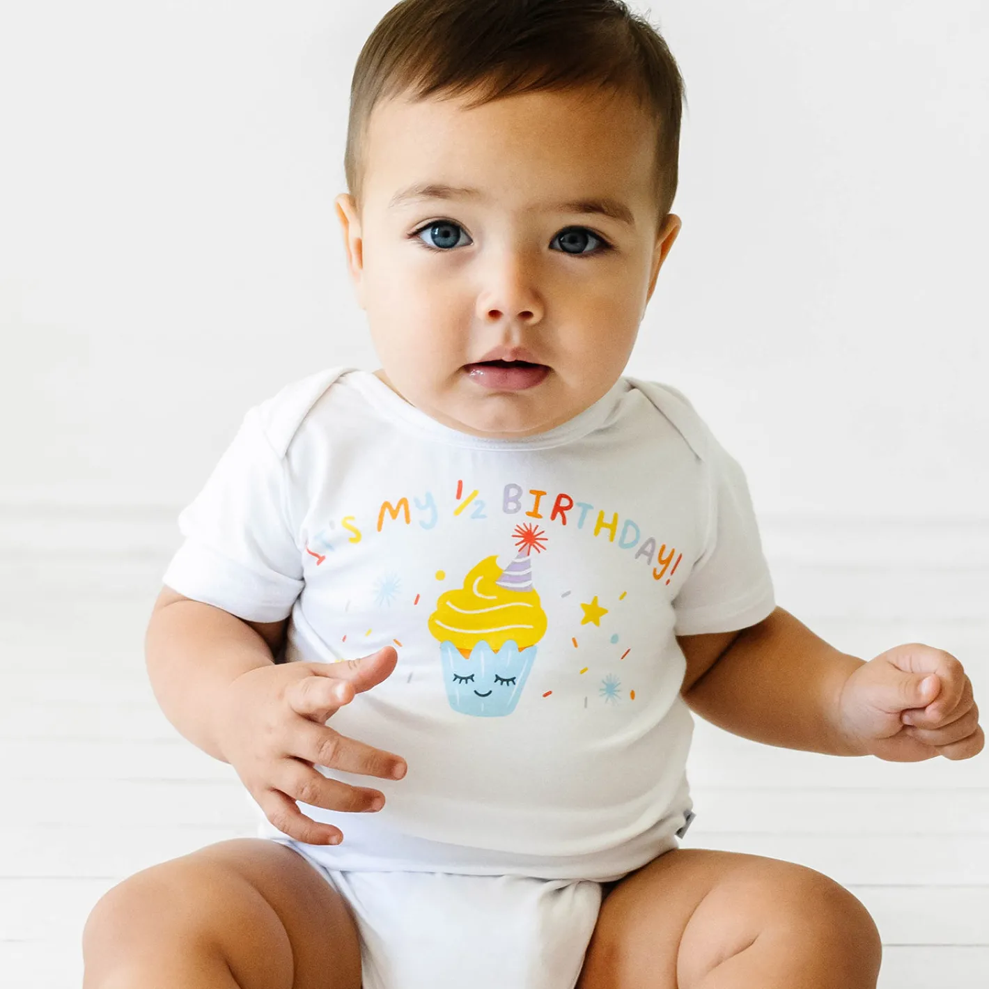 Bamboo Baby Clothes|Bodysuits<Little Sleepies It's My Half-Birthday! Graphic Bodysuit Black