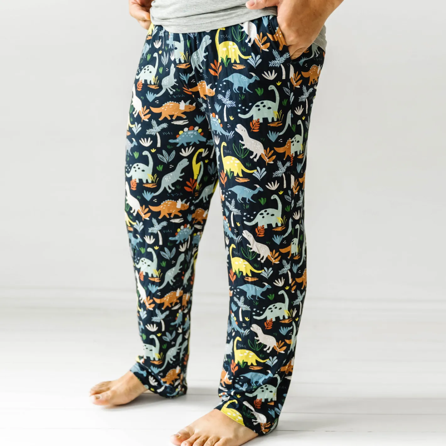 Daddy & Me|Men's<Little Sleepies Men's Pajama Pants Jurassic Jungle
