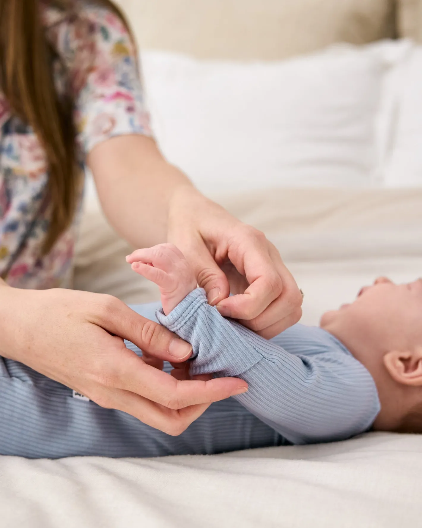 The Newborn Shop|The Newborn Shop<Little Sleepies Ribbed Infant Gown Light Fog