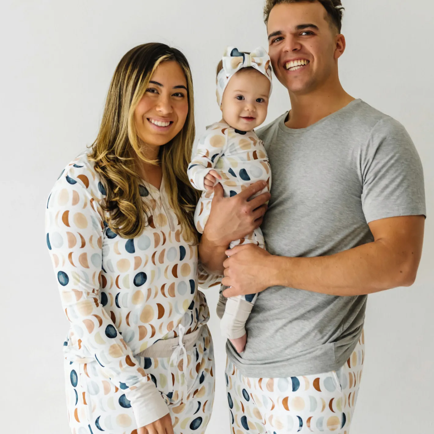 Daddy & Me|Full Family Matching<Little Sleepies Men's Pajama Shorts Luna Neutral