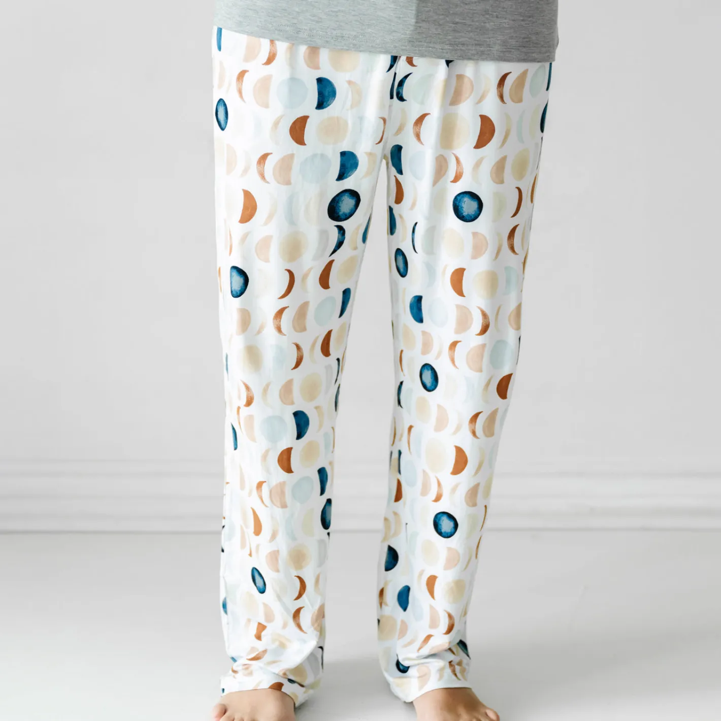 Daddy & Me|Full Family Matching<Little Sleepies Men's Pajama Pants Luna Neutral