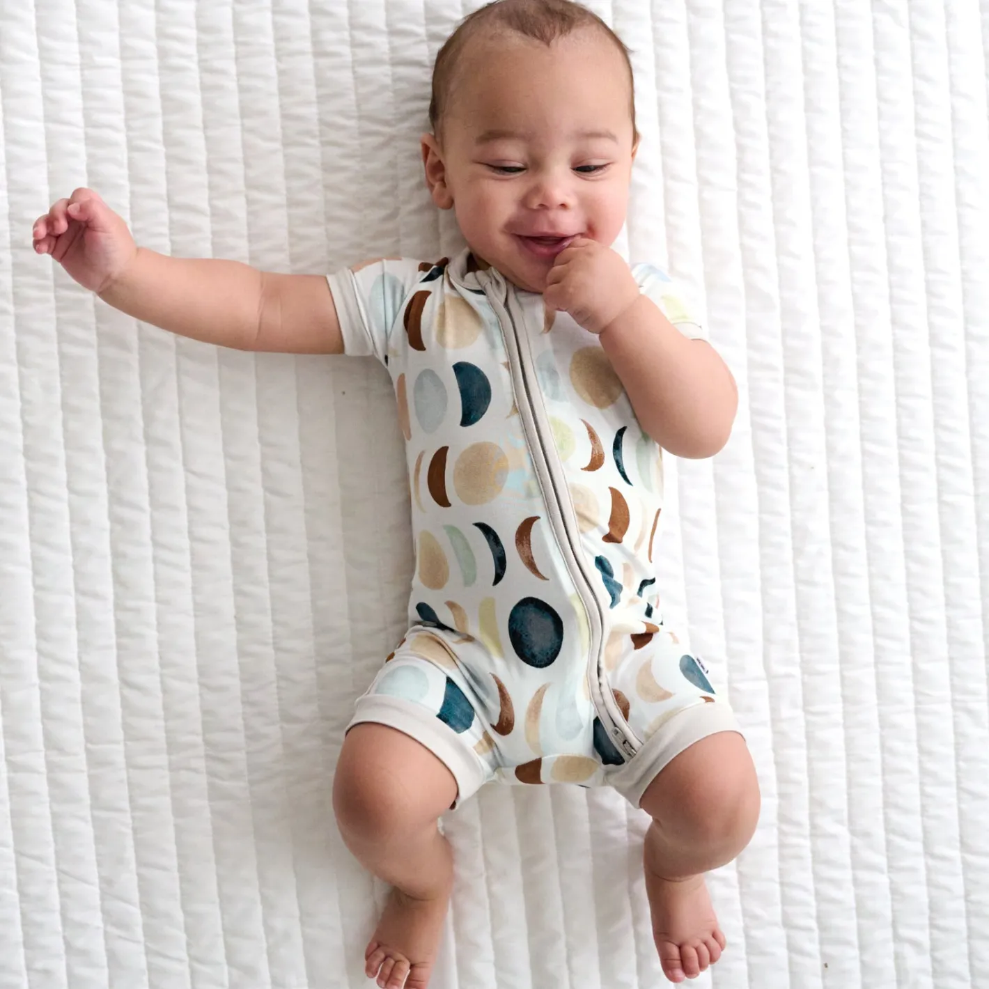Zippies|Mommy & Me<Little Sleepies Shorty Zippy Luna Neutral