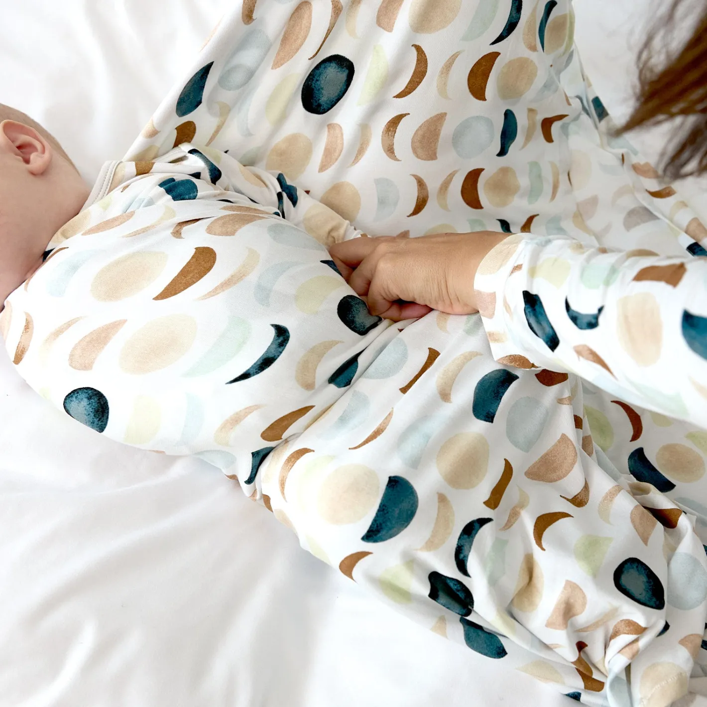 Layette|Swaddles<Little Sleepies Swaddle & Hat Set Luna Neutral