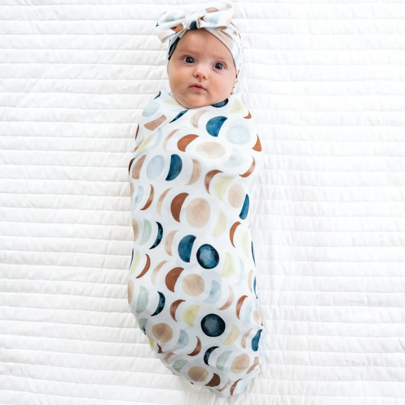 Layette|Swaddles<Little Sleepies Swaddle & Luxe Bow Headband Set Luna Neutral