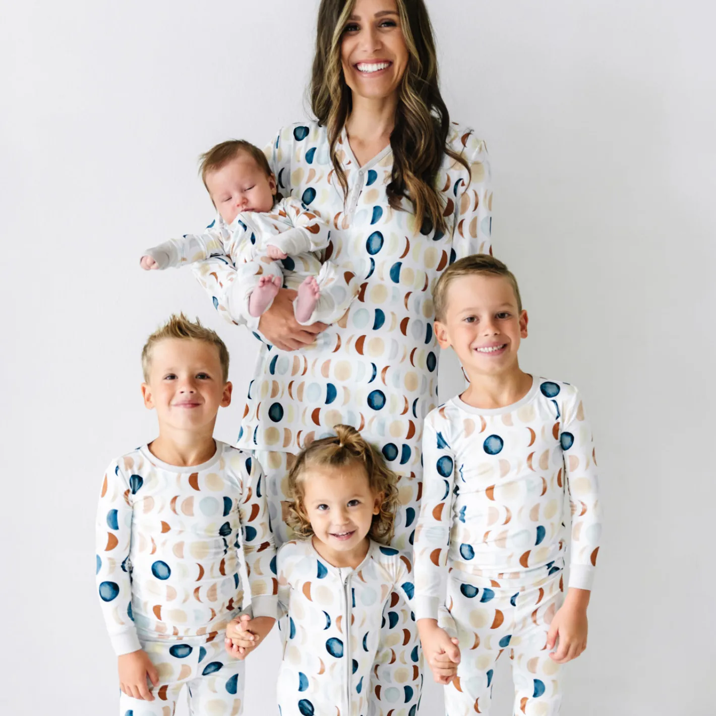Mommy & Me|Mommy & Me<Little Sleepies Women's Pajama Top Luna Neutral