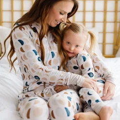 Mommy & Me|Mommy & Me<Little Sleepies Women's Pajama Top Luna Neutral