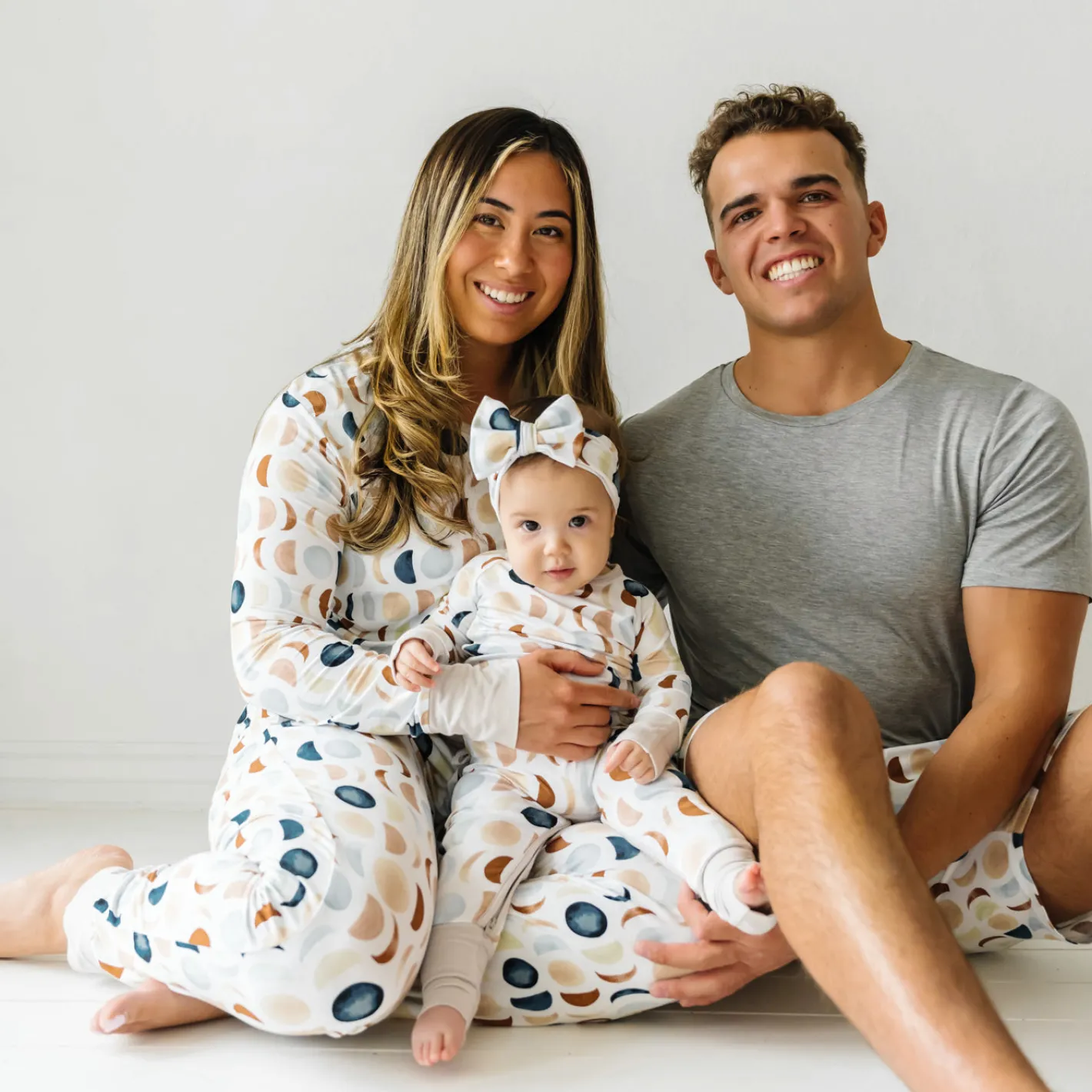 Mommy & Me|Mommy & Me<Little Sleepies Women's Pajama Pants Luna Neutral