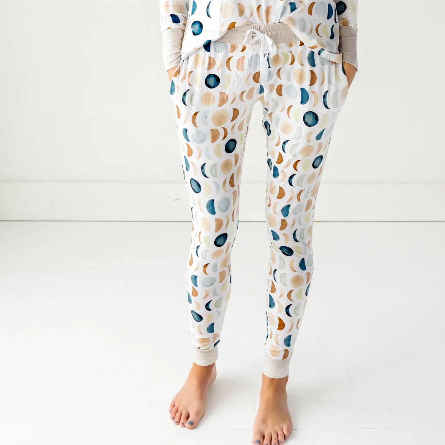 Mommy & Me|Mommy & Me<Little Sleepies Women's Pajama Pants Luna Neutral