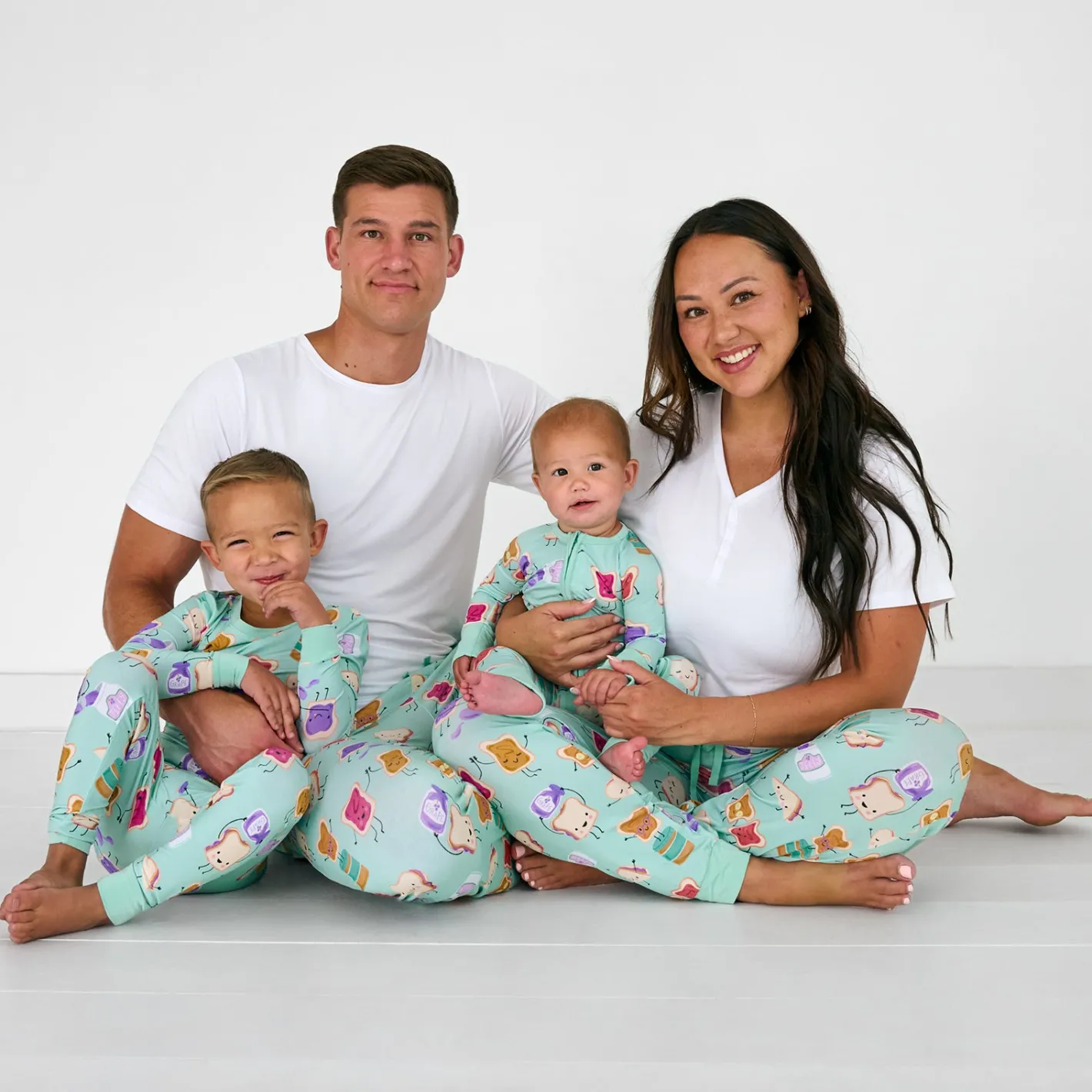 Daddy & Me|Full Family Matching<Little Sleepies Men's Pajama Pants Lunch Buddies