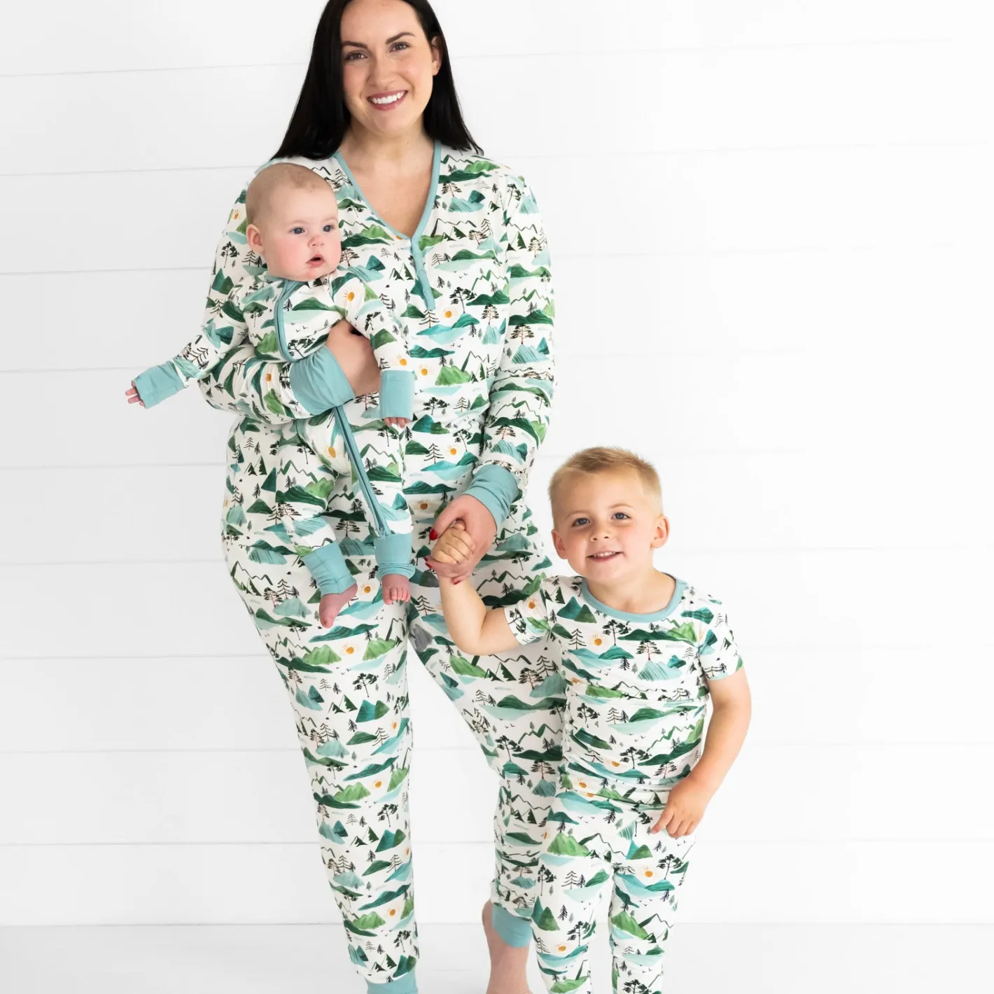 Women's Pajamas<Little Sleepies Women's Pajama Pants Mountain Mist