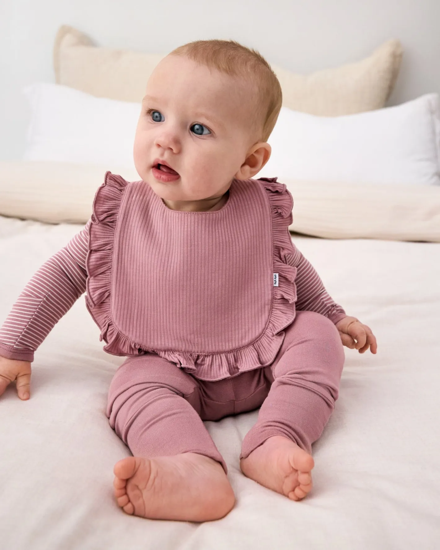 The Newborn Shop|The Newborn Shop<Little Sleepies Ribbed Ruffle Bib Rosewood