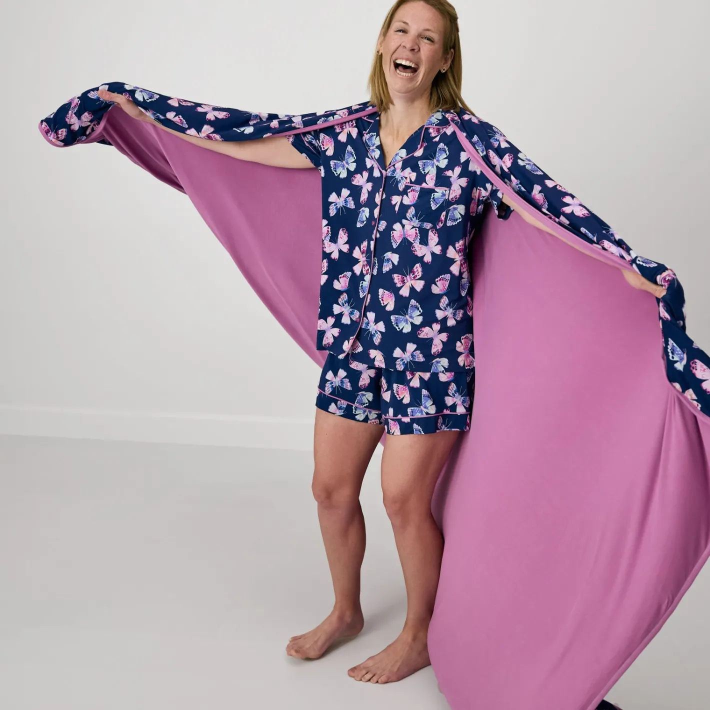 Cloud Blankets|Cloud Blankets<Little Sleepies Oversized Cloud Blanket® Royal Butterflies