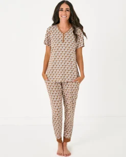 Mommy & Me|Mommy & Me<Little Sleepies Women's Short Sleeve Pajama Top Rust Rainbows