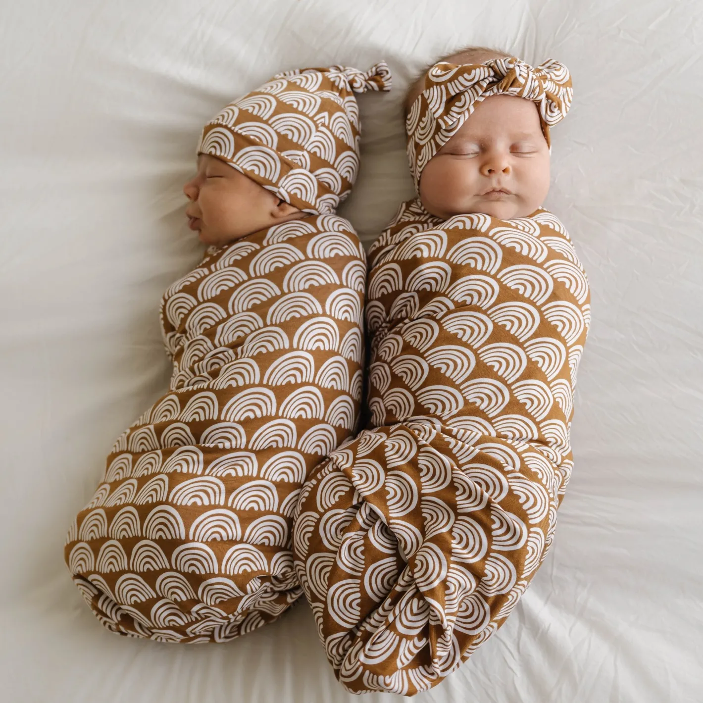 Layette|Swaddles<Little Sleepies Swaddle & Hat Set Rust Rainbows