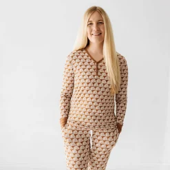 Mommy & Me|Mommy & Me<Little Sleepies Women's Pajama Top Rust Rainbows