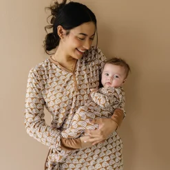 Mommy & Me|Mommy & Me<Little Sleepies Women's Pajama Top Rust Rainbows