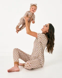 Mommy & Me|Mommy & Me<Little Sleepies Women's Pajama Pants Rust Rainbows