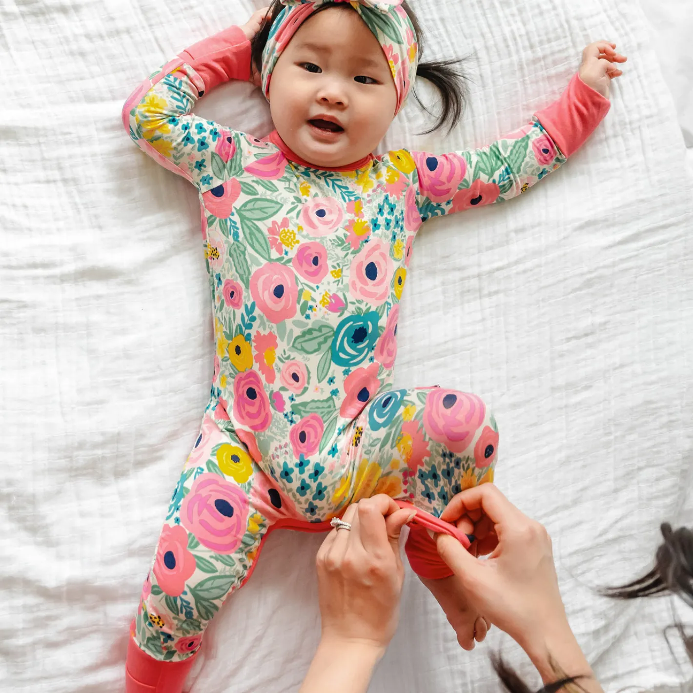 Zippies|Mommy & Me<Little Sleepies Crescent Zippy Secret Garden