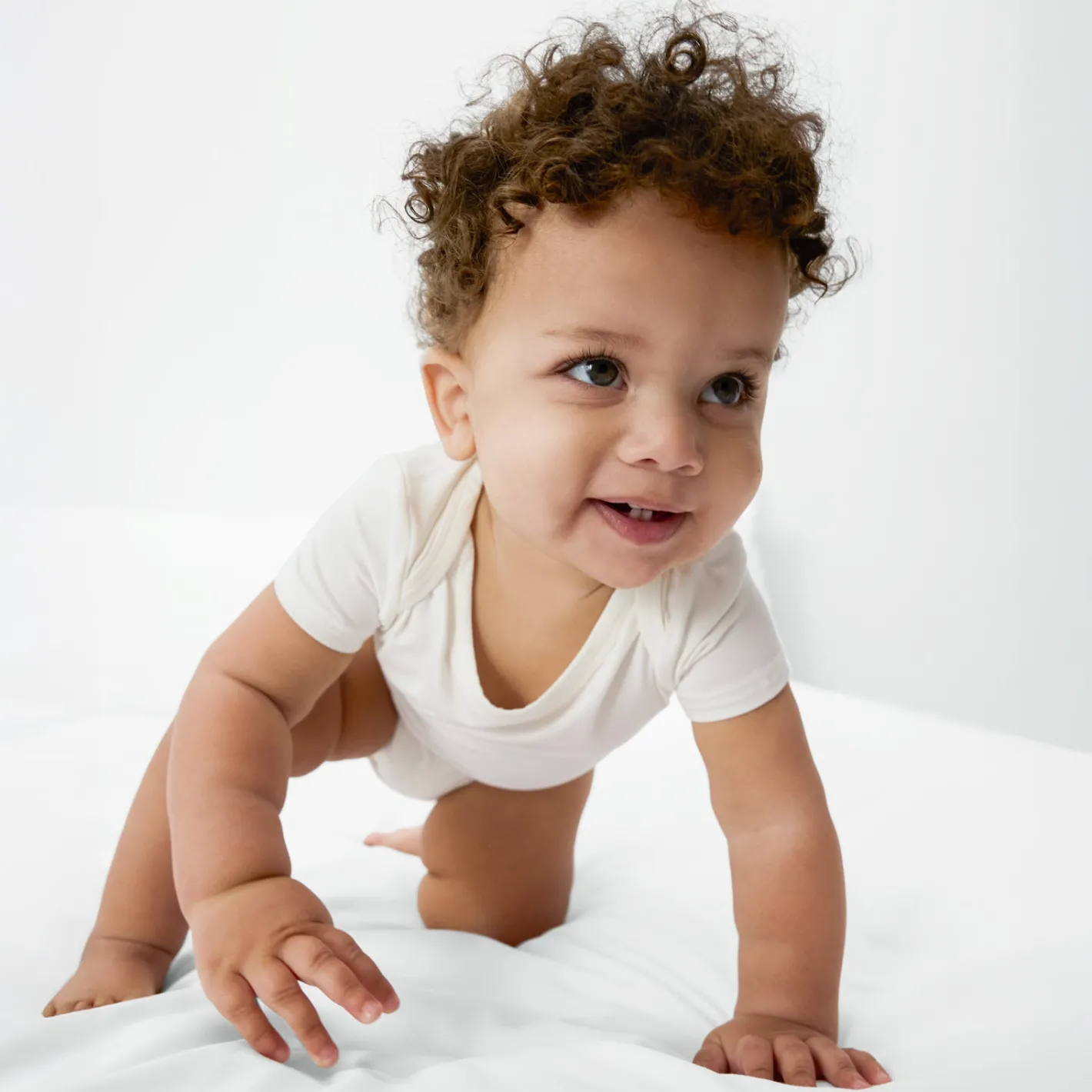 Bamboo Baby Clothes|Everyday Essentials<Little Sleepies Bodysuit Soft White