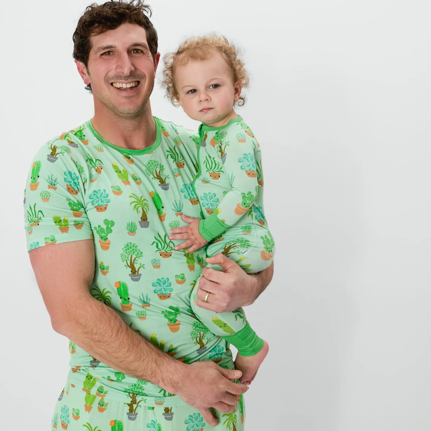 Daddy & Me|Full Family Matching<Little Sleepies Men's Short Sleeve Pajama Top Succulent Love