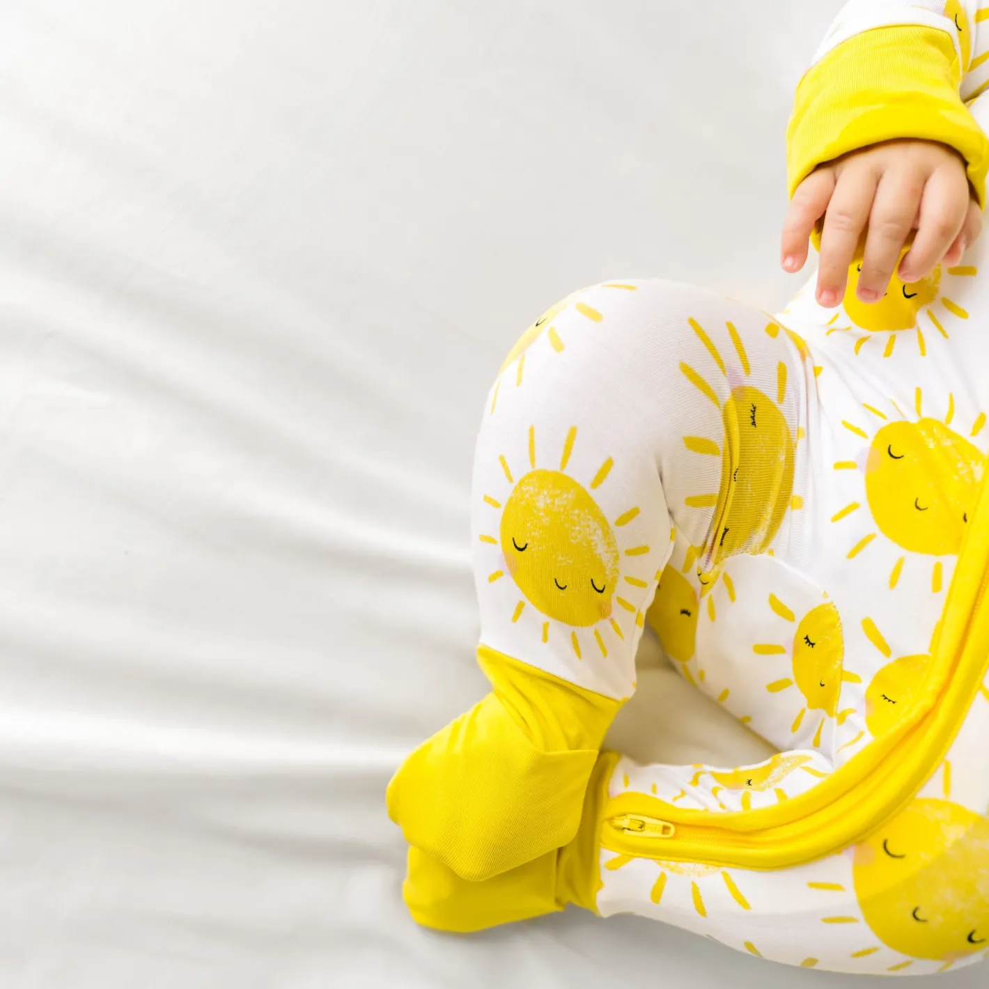 Zippies<Little Sleepies Zippy Sunshine
