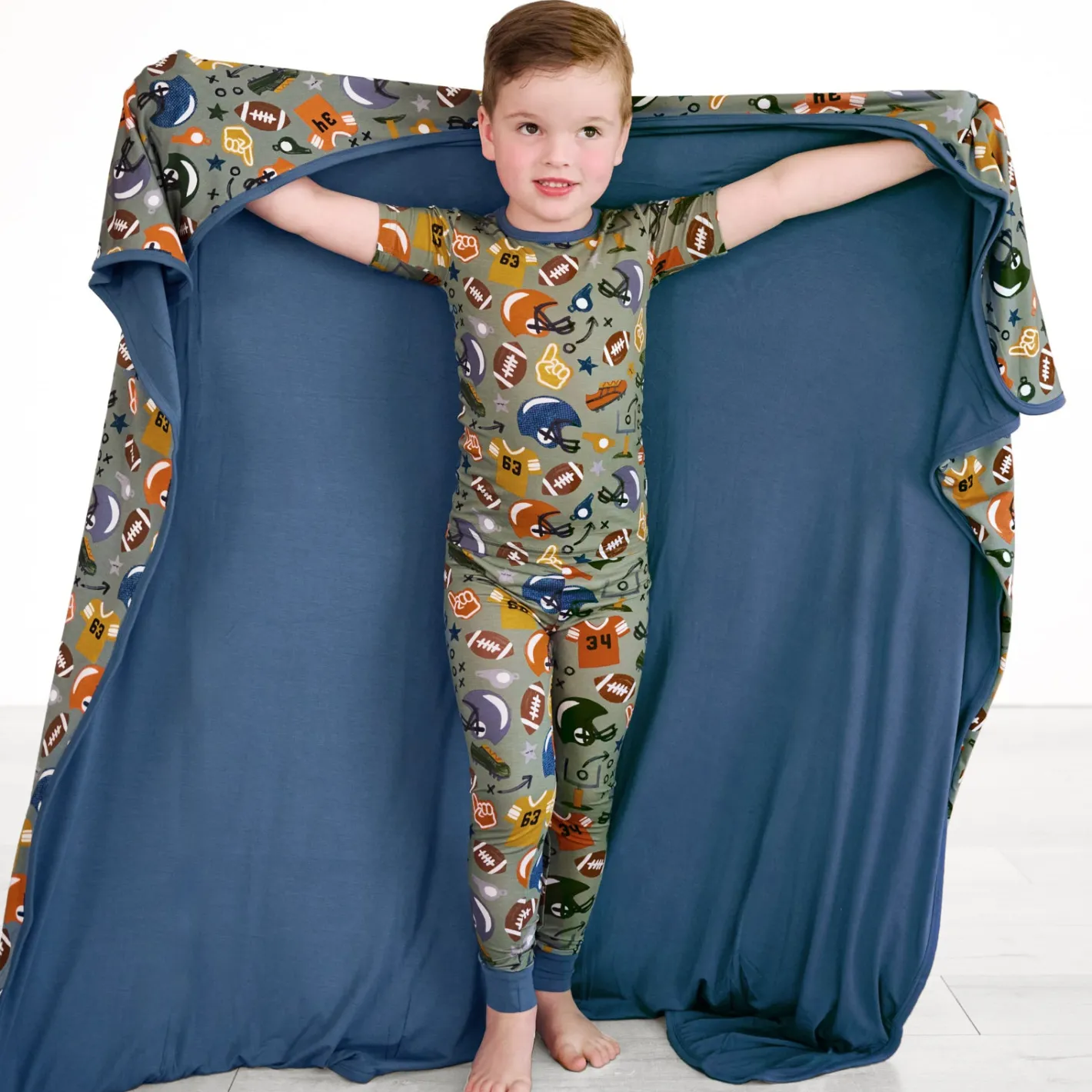 Cloud Blankets|Cloud Blankets<Little Sleepies Large Cloud Blanket® Touchdown Time