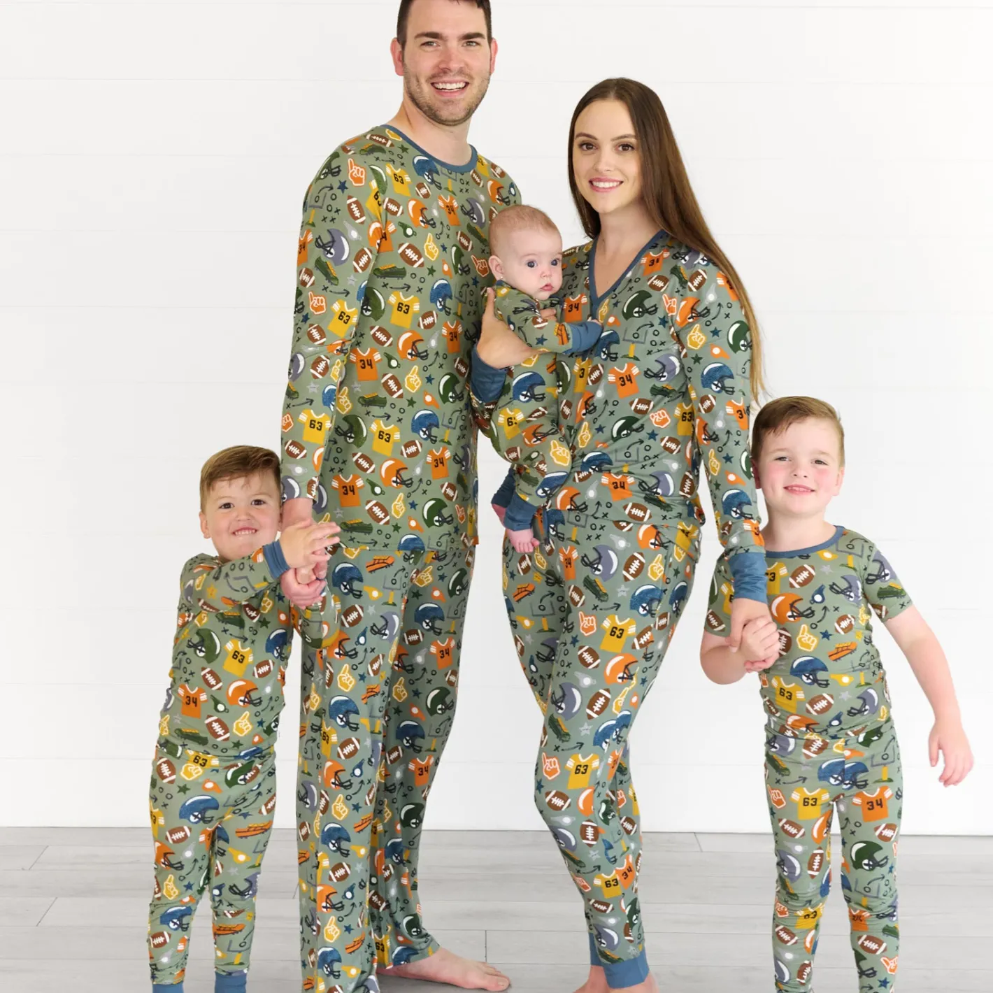 Mommy & Me|Mommy & Me<Little Sleepies Women's Pajama Top Touchdown Time