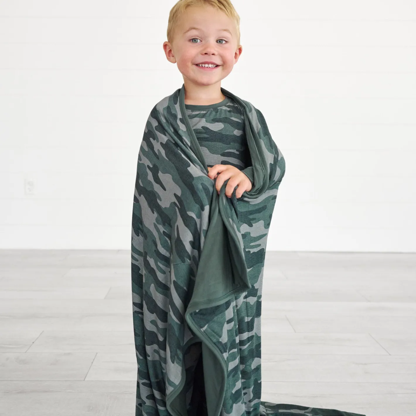Cloud Blankets|Cloud Blankets<Little Sleepies Large Cloud Blanket® Vintage Camo