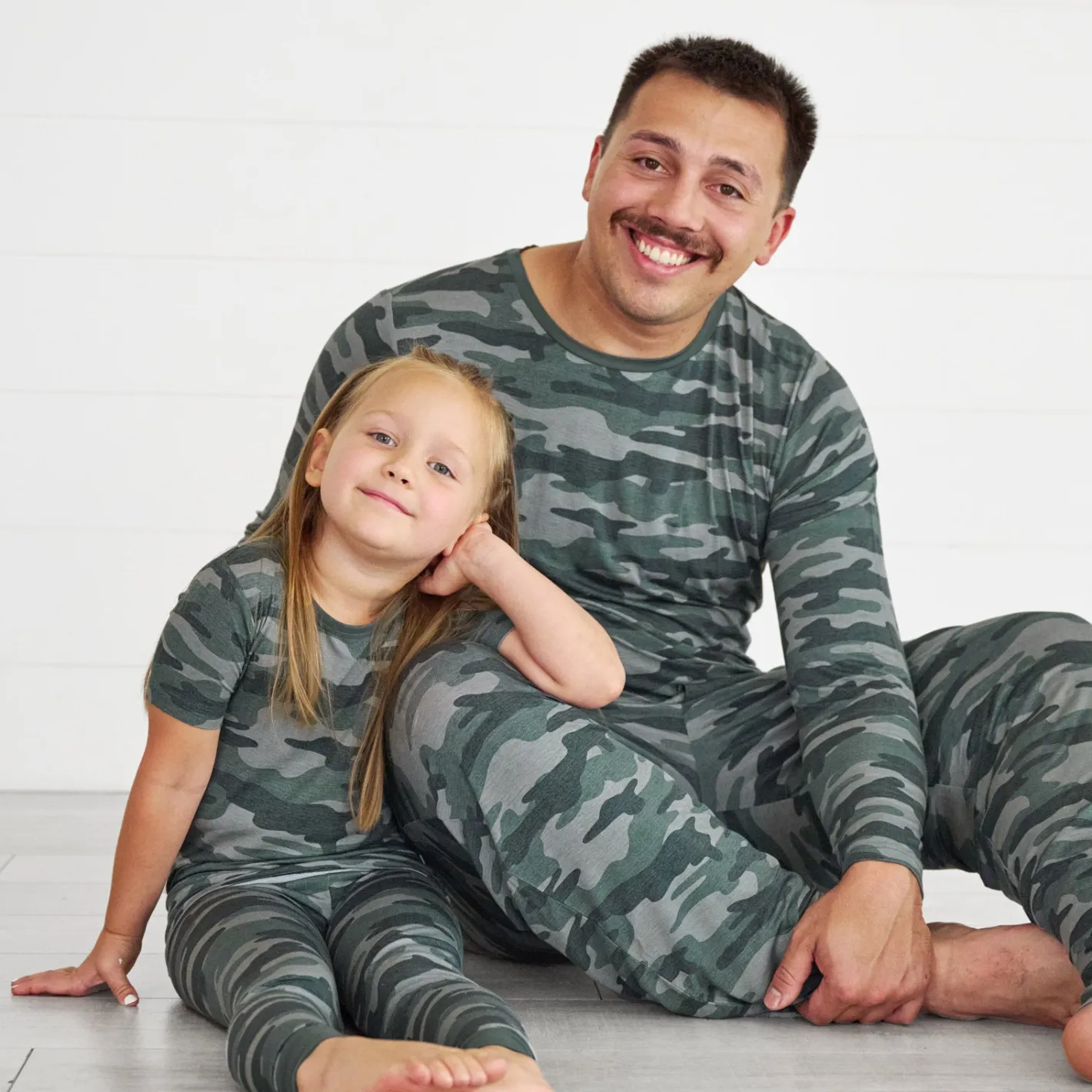 Daddy & Me|Full Family Matching<Little Sleepies Men's Pajama Pants Vintage Camo